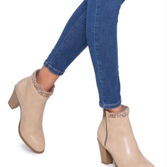 NIB Shoe Dazzle faux leather booties - Picture 7 of 8